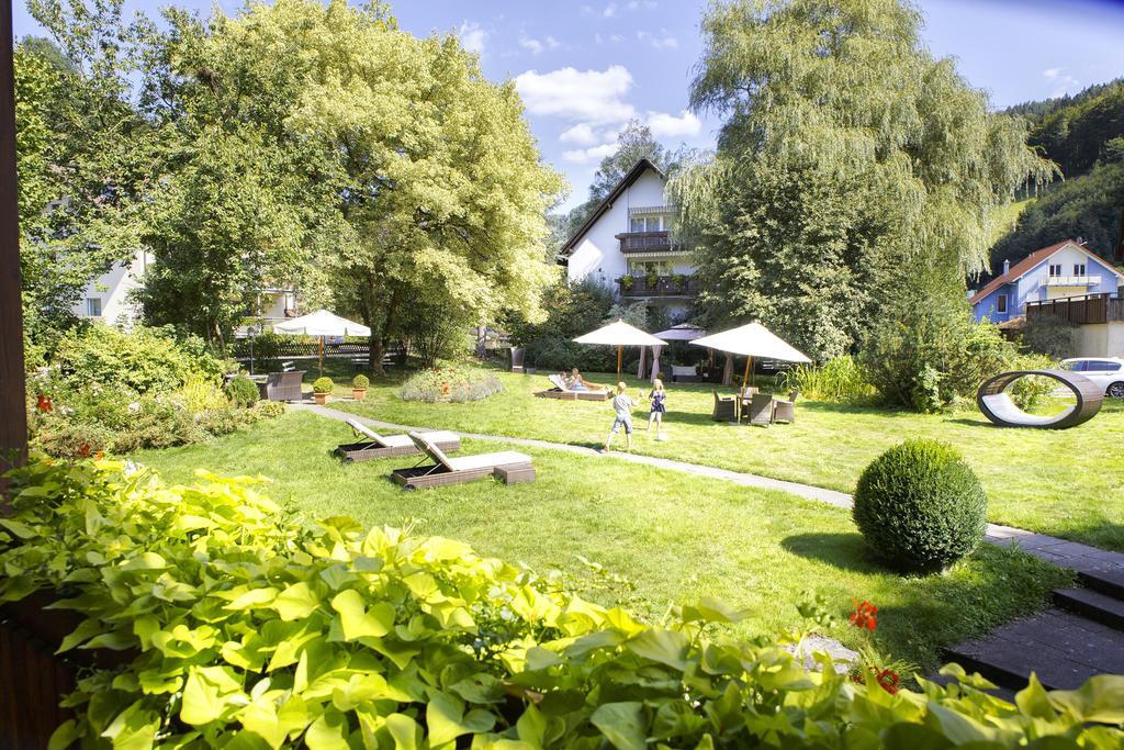 Landhotel Hirschen Oberwolfach Exteriör bild